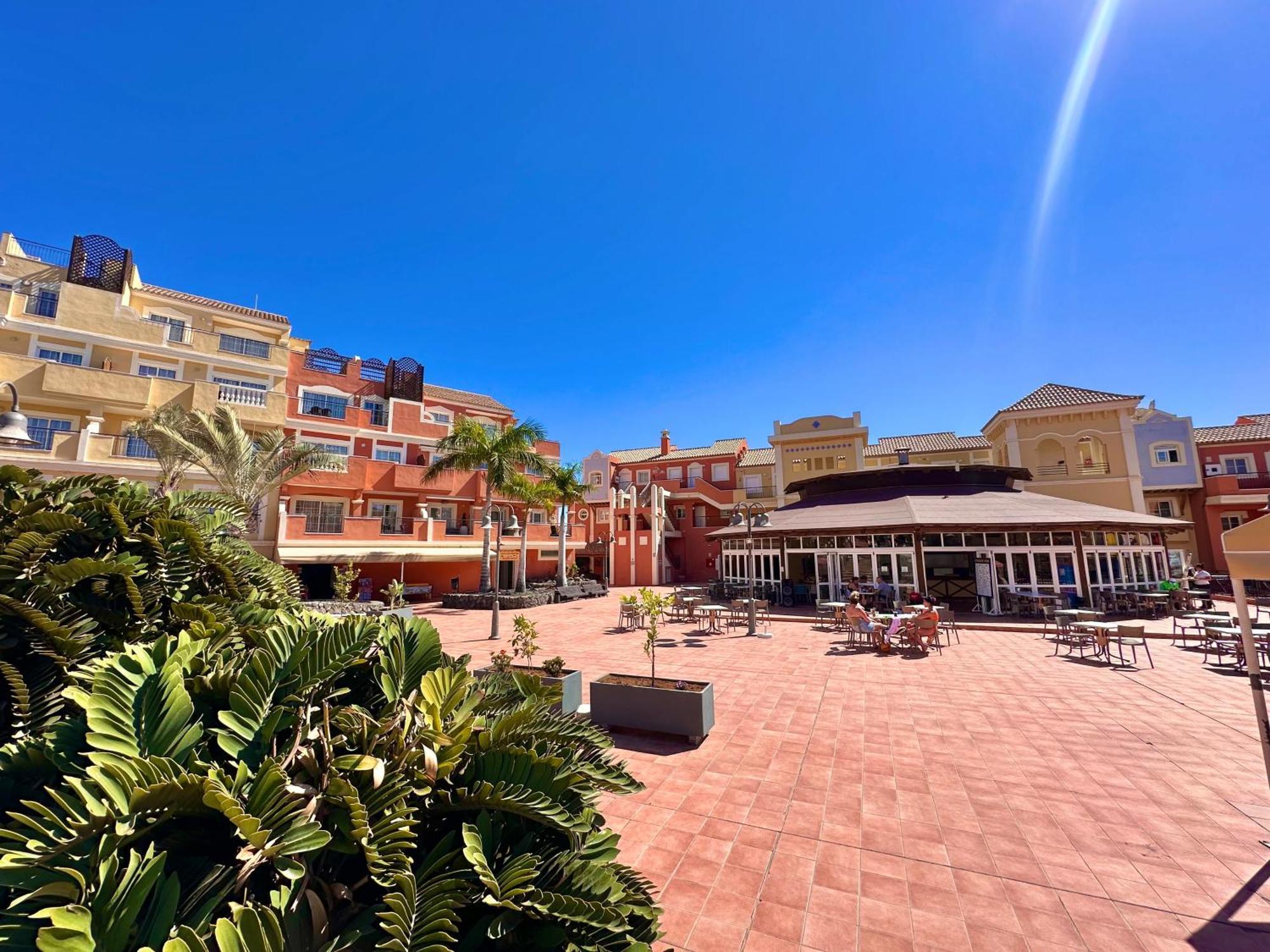 Sunset Apartment 2 & Heated Pool Los Cristianos  Exteriör bild