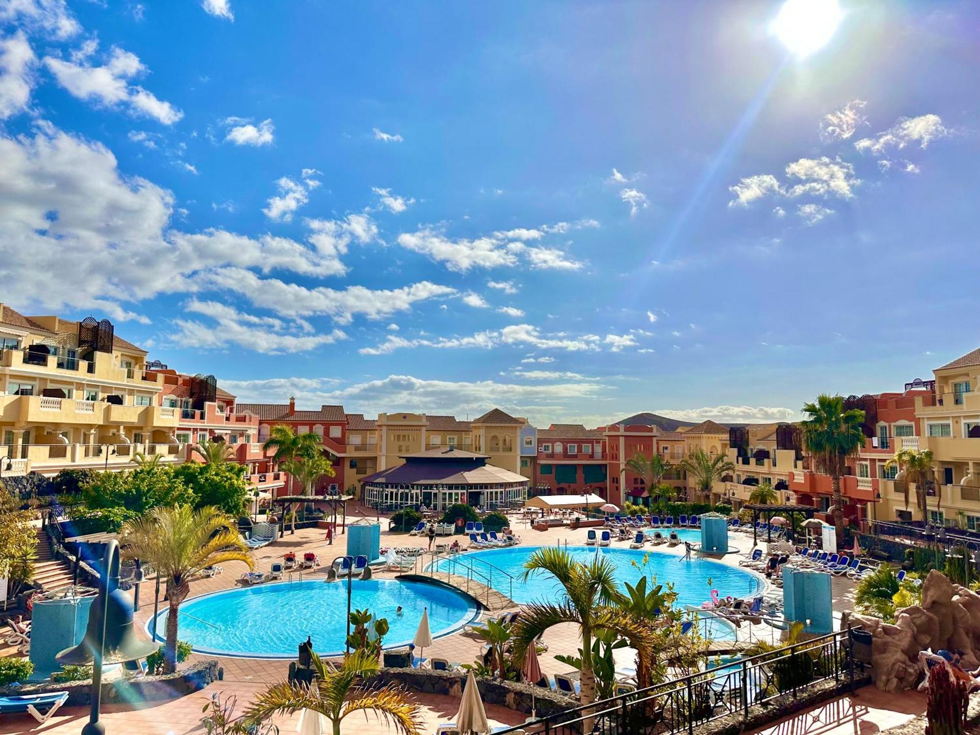Sunset Apartment 2 & Heated Pool Los Cristianos  Exteriör bild